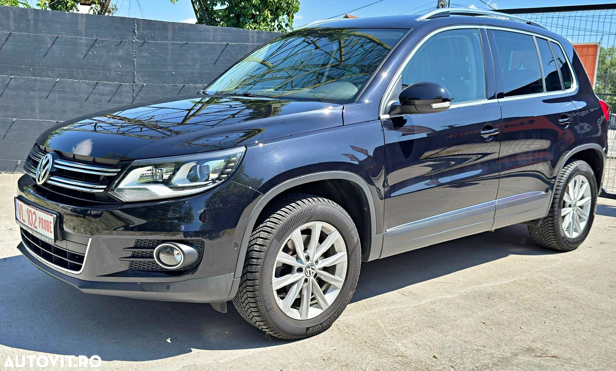 Volkswagen Tiguan 2.0 TDI 4Motion DSG Sport & Style - 1