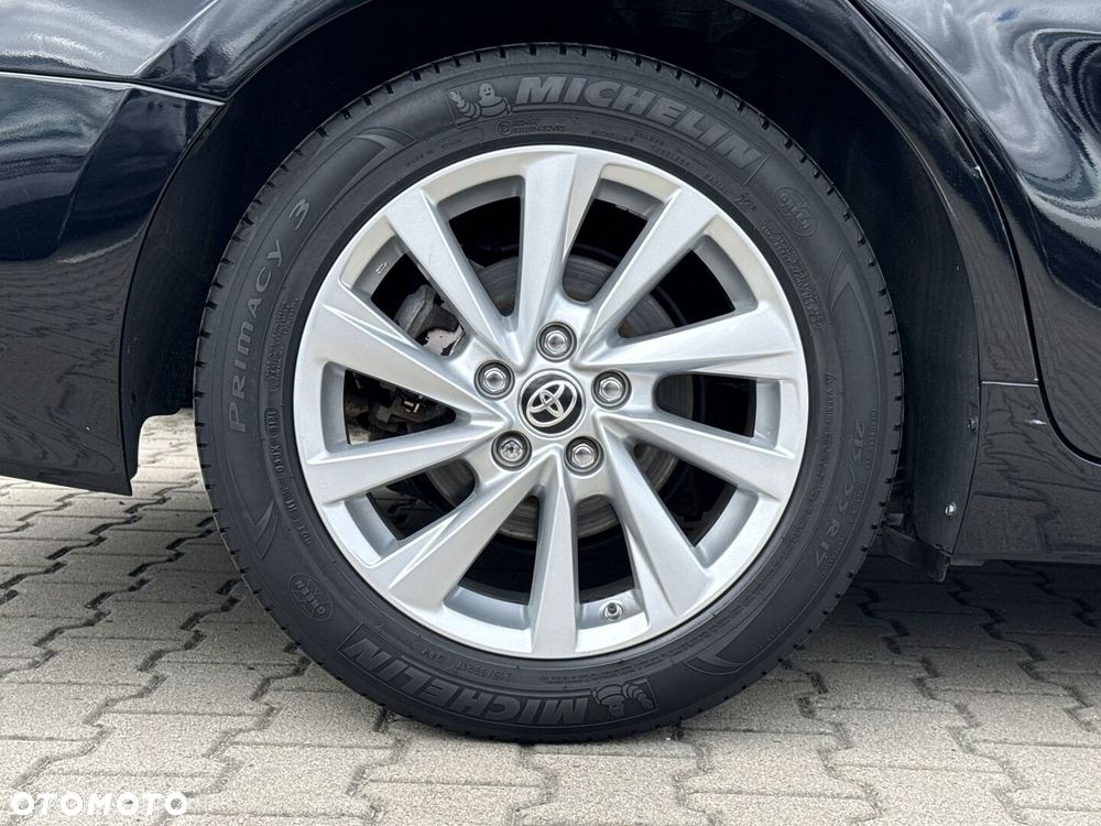 Toyota Camry 2.5 Hybrid Comfort CVT - 26
