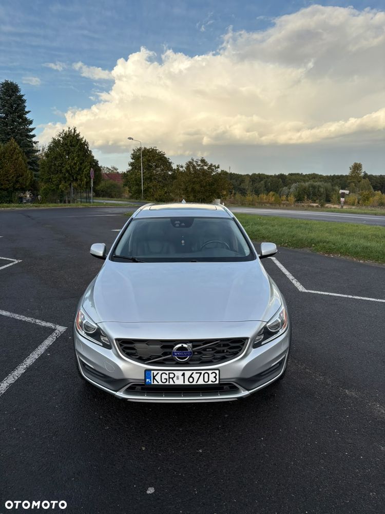 Volvo V60 Cross Country 2015 photo 5