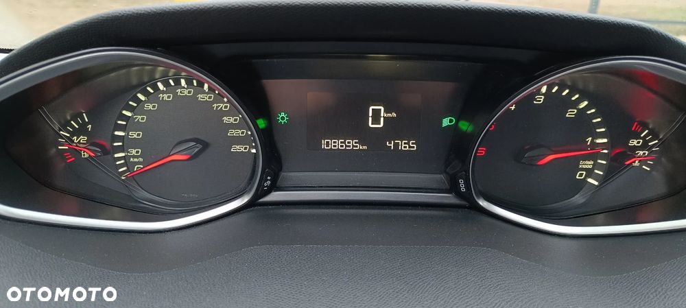 Peugeot 308 1.6 HDi Active - 8