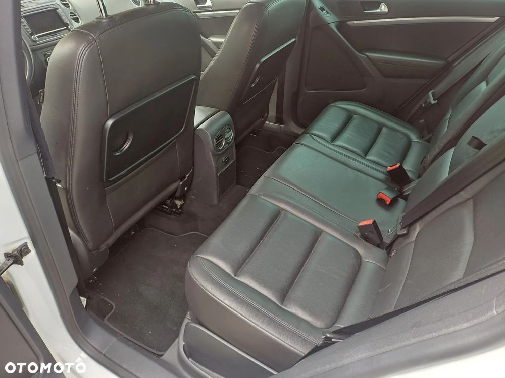 Volkswagen Tiguan 2.0 TDI DPF 4Motion BlueMotion Technology DSG Exclusive - 15