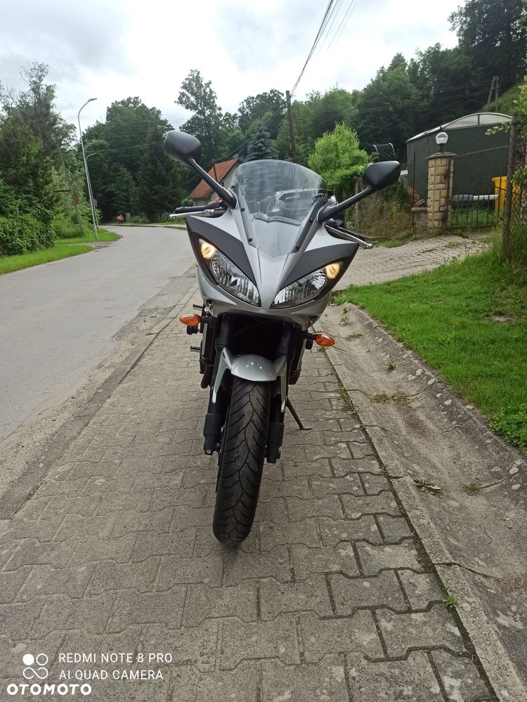 Yamaha FZ6 - 3
