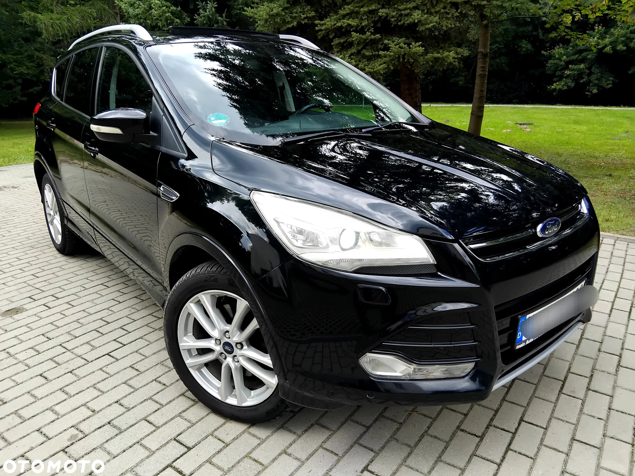 Ford Kuga - 2
