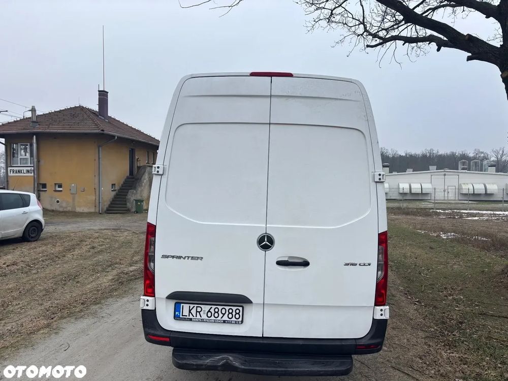 Mercedes-Benz SPRINTER - 3