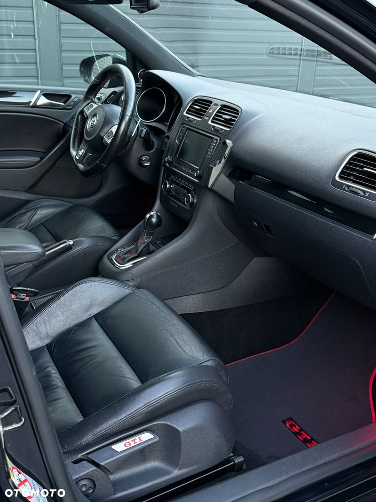 Volkswagen Golf 2.0 GTI DSG - 17