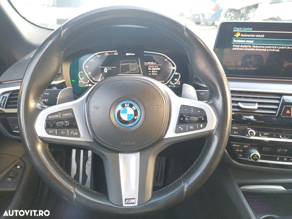 BMW Seria 5 530e Aut. M Sport Edition - 12