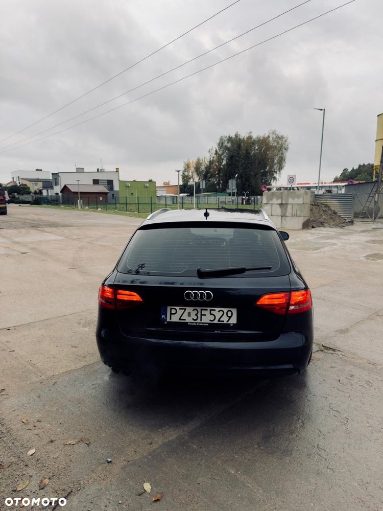 Audi A4 Avant - 4