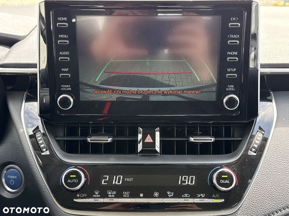 Toyota Corolla 1.8 Hybrid Comfort - 16