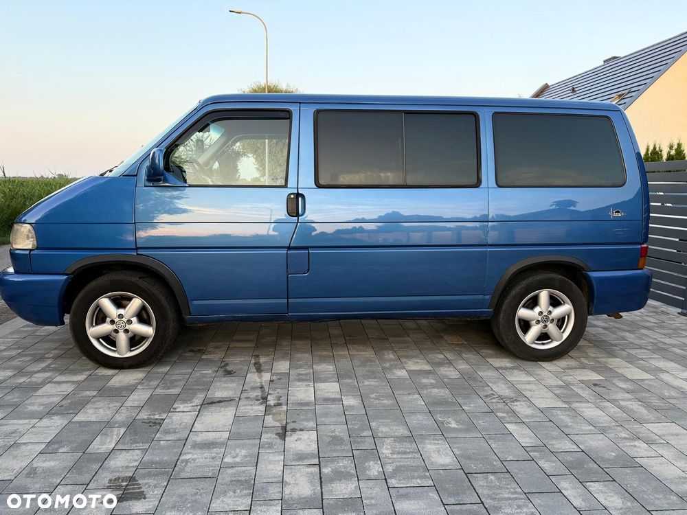 Volkswagen Multivan Standard - 28
