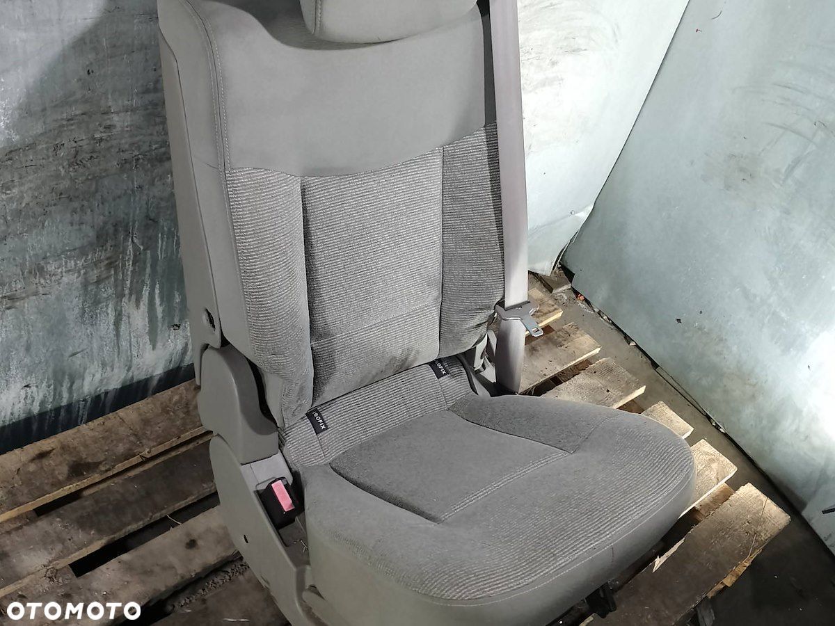 FOTEL DRUGI RZĄD RENAULT ESPACE IV ( 03-14 ) 1.9 DCI VAN - 1