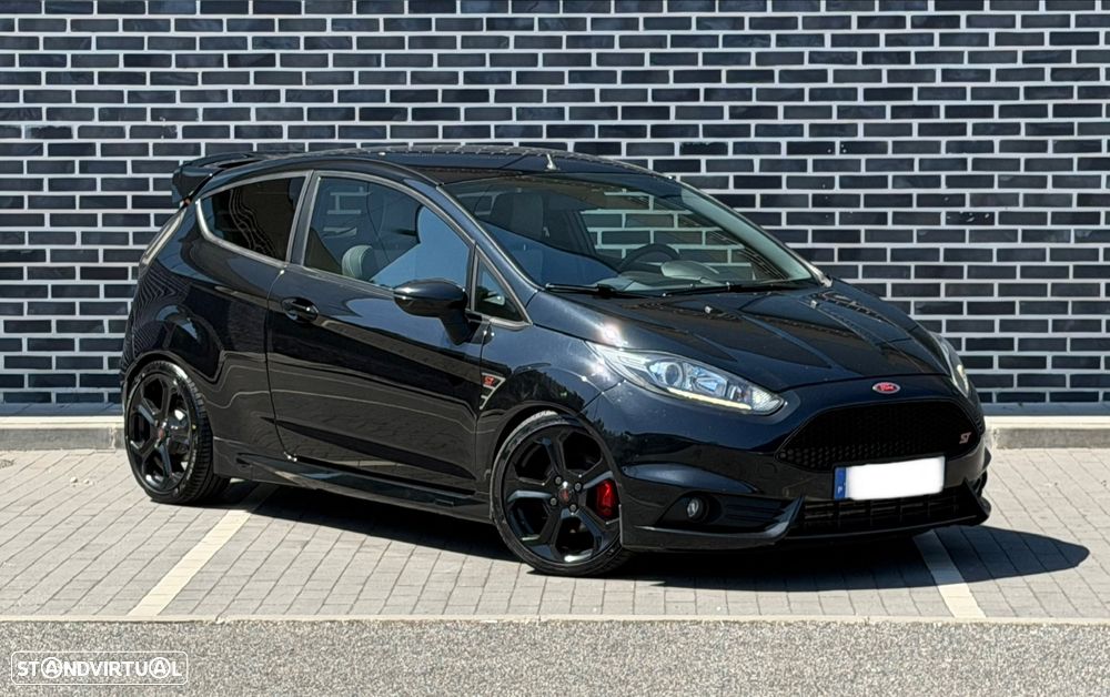 Ford Fiesta 1.6 EcoBoost ST - 1