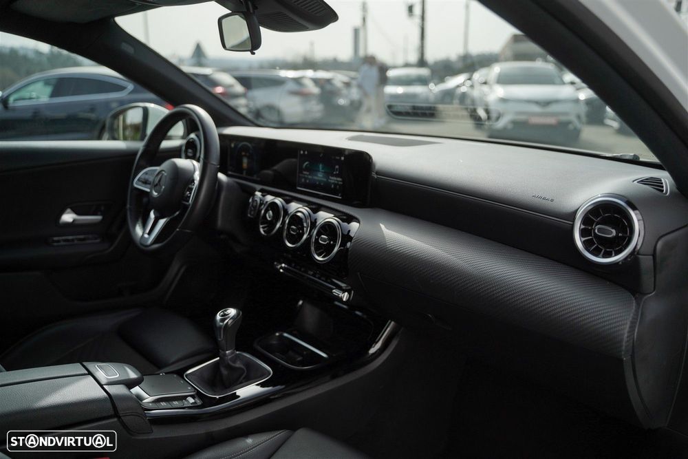 Mercedes-Benz A 180 d Progressive - 37