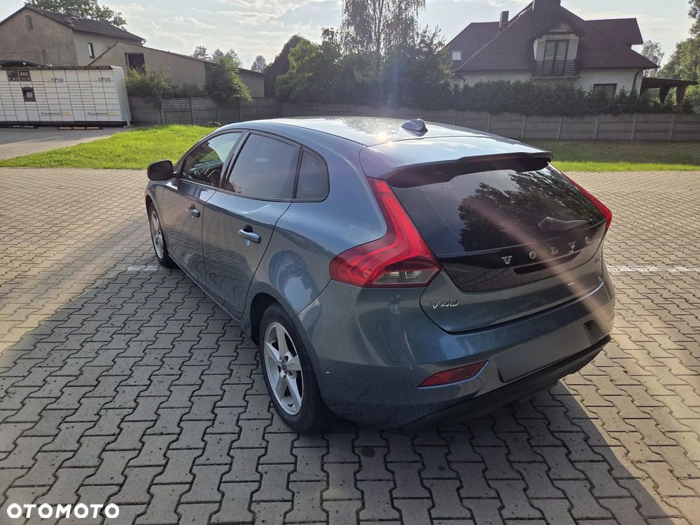 Volvo V40 D2 Kinetic - 3