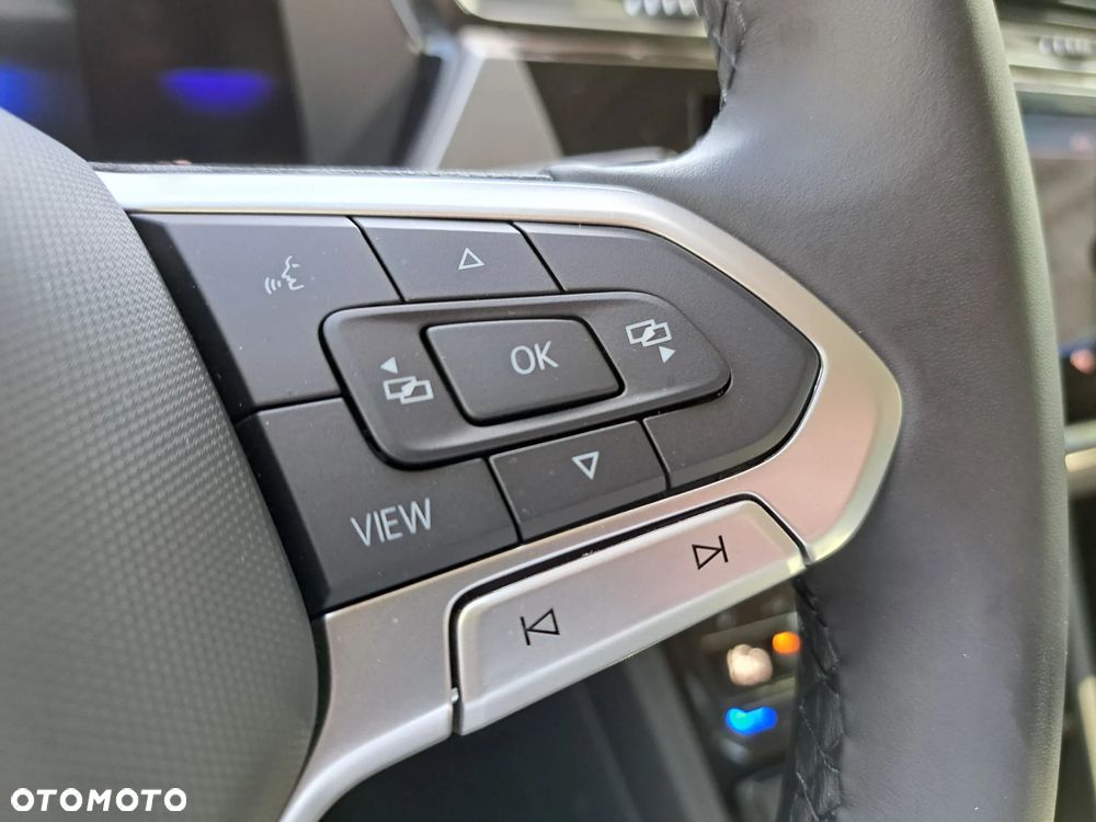 Volkswagen Touran 1.5 TSI EVO Special Edition DSG - 32