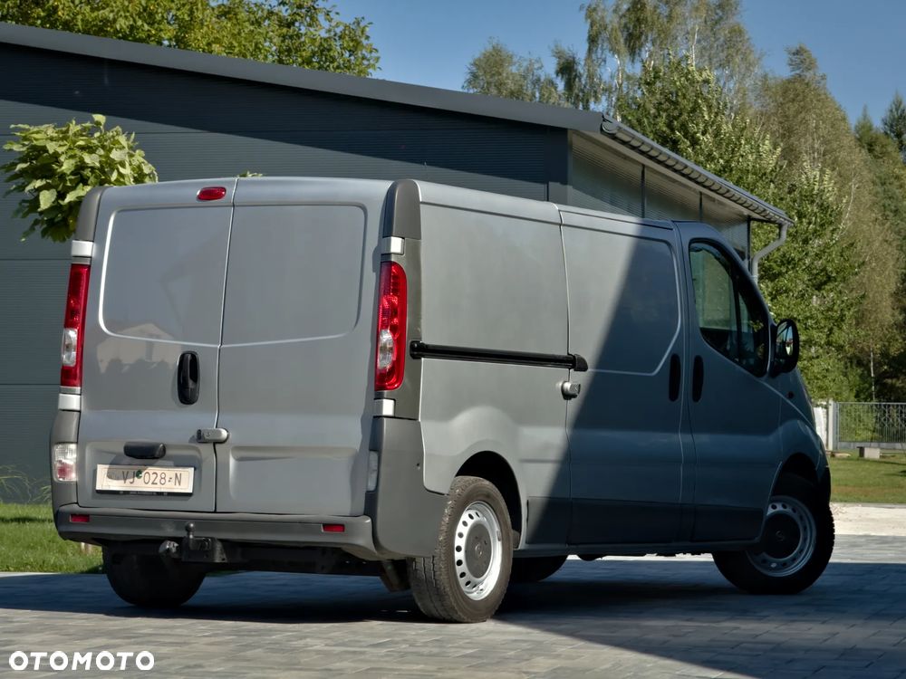 Opel Vivaro - 6