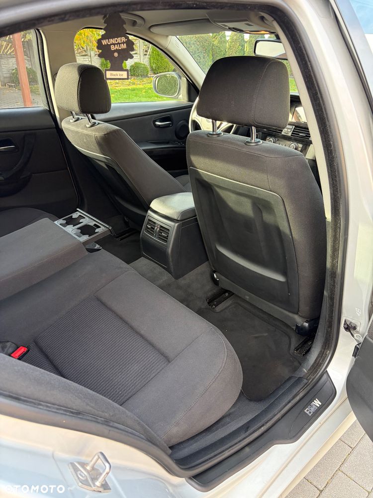 BMW Seria 3 - 10