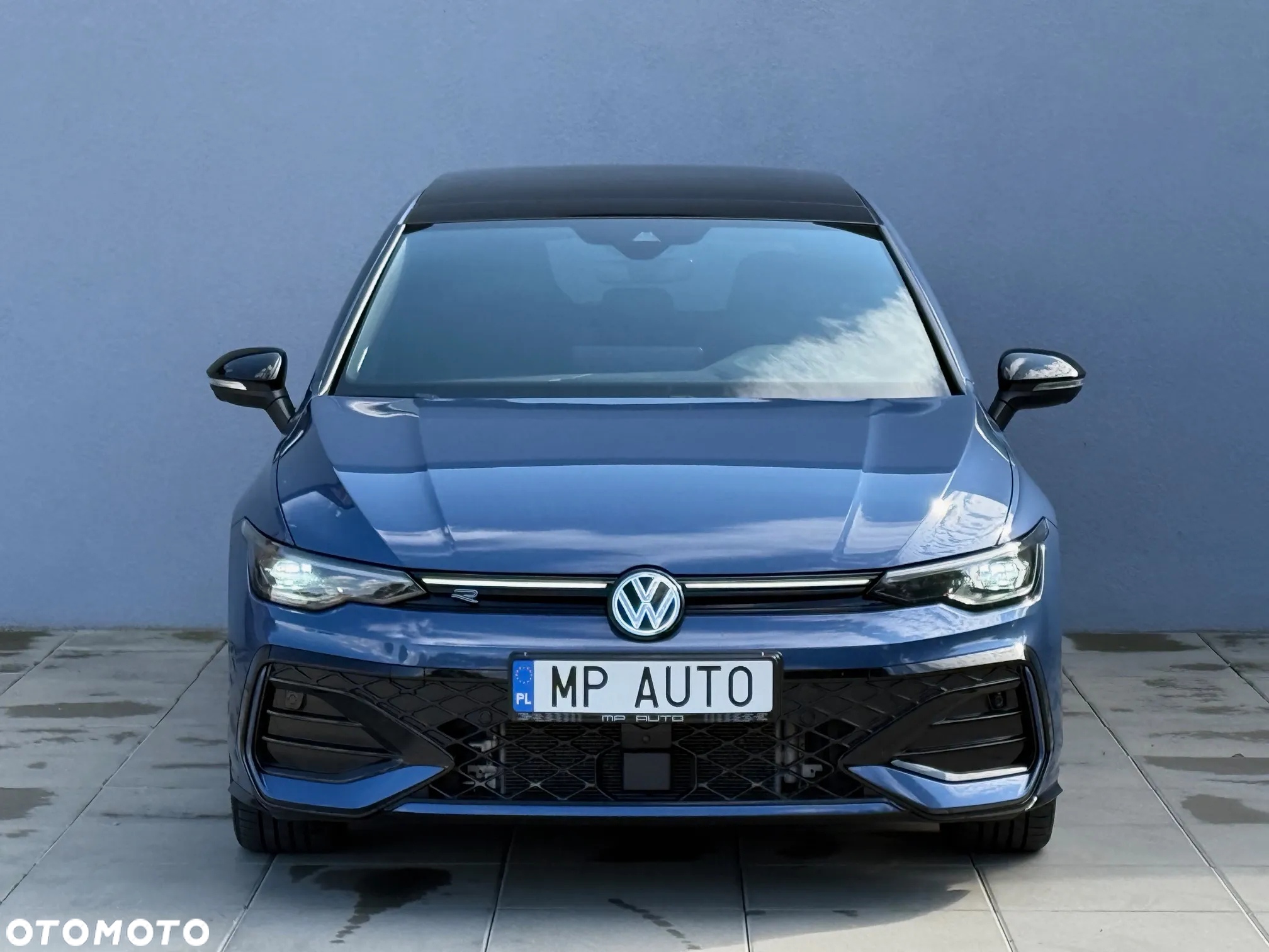 Volkswagen Golf - 2