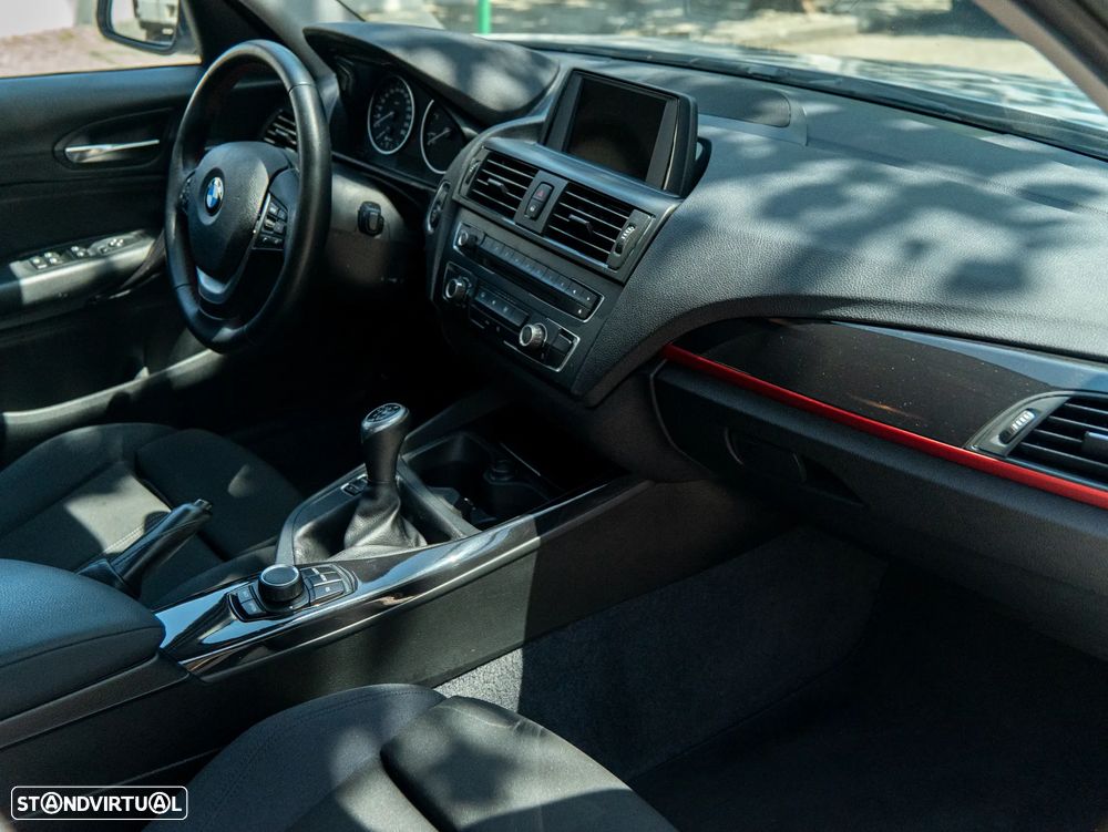 BMW 116 d EDynamics Line Sport - 18