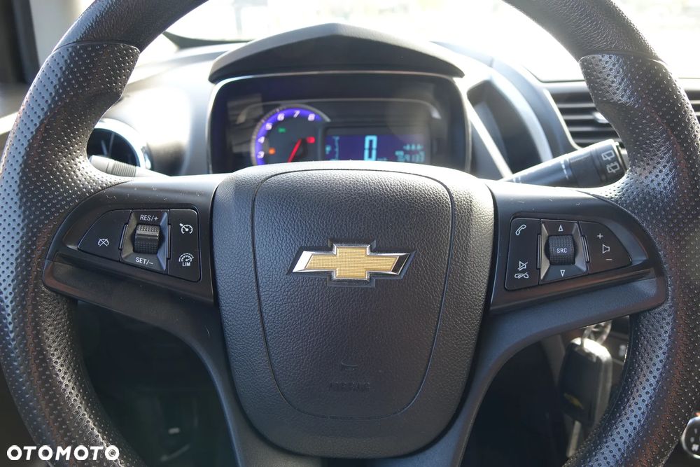 Chevrolet Trax 1.4 T LT AWD - 17