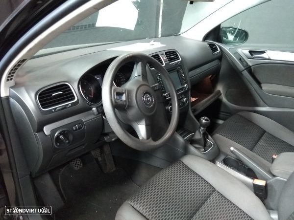 Para Peças Volkswagen Golf Vi (5K1) - 5
