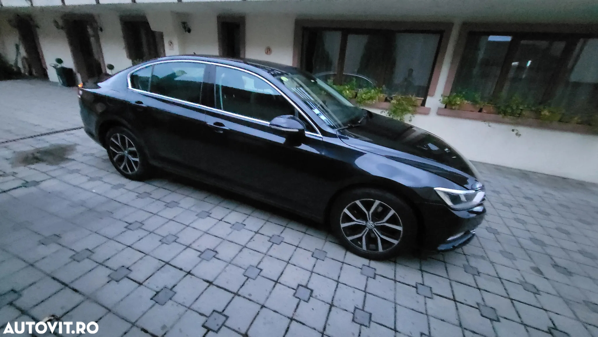 Volkswagen Passat - 29
