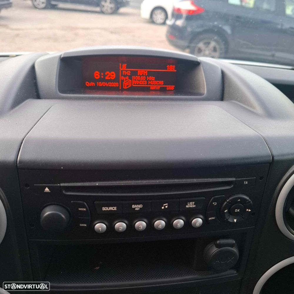 Peugeot Partner 1.6 HDI 3Lugres - 8