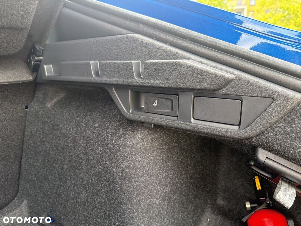 Skoda Octavia 2.0 TSI RS DSG - 22