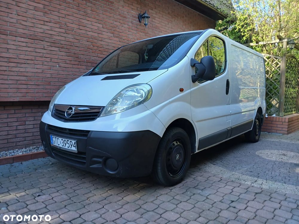 Opel Vivaro - 11