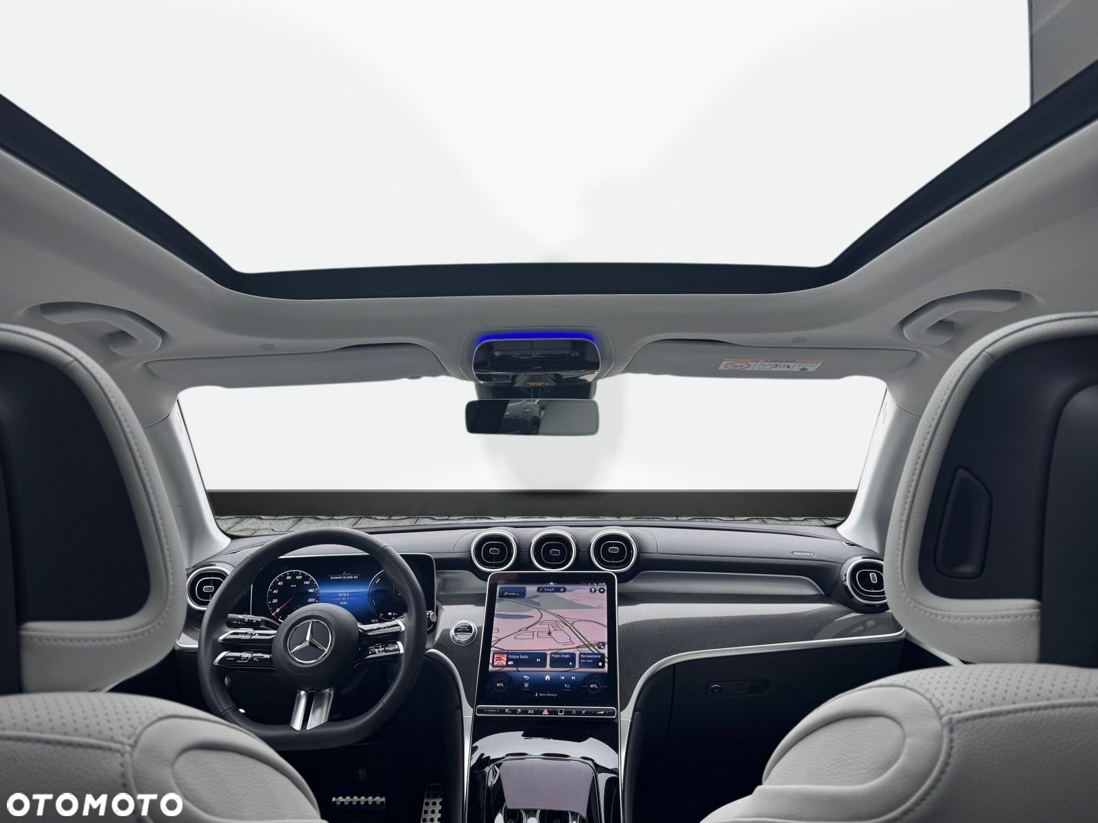 Mercedes-Benz GLC - 13