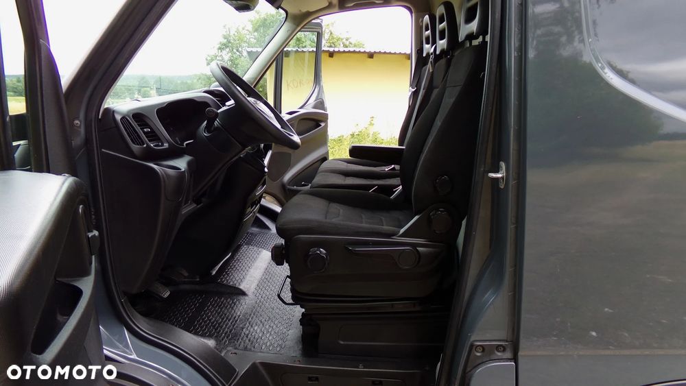 Iveco DAILY 35-140 2.3 140KM * L4H2 * MAXX * KLIMATRONIK * SERWIS ! WZOROWY STAN ! - 19