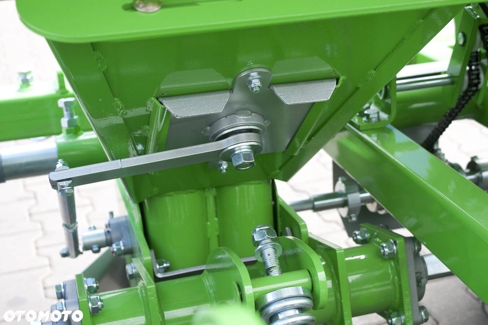 Bomet Sadzarka do ziemniaków S239/2 - 14