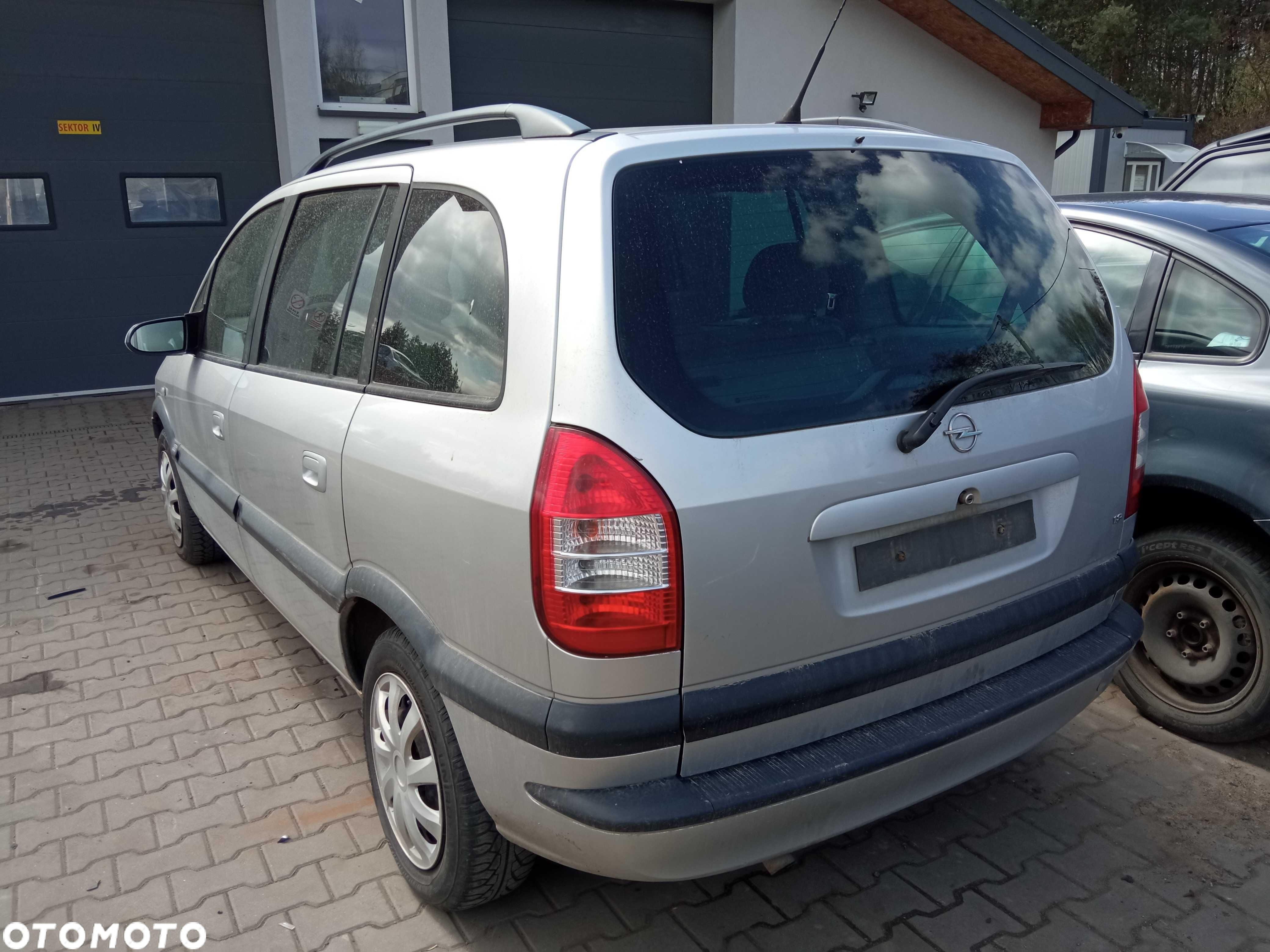Opel Zafira A Z18XE *na części* - 3