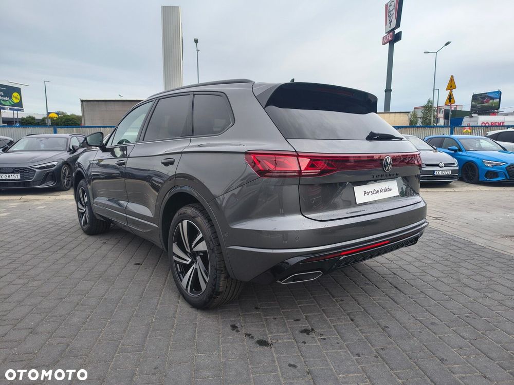 Volkswagen Touareg 3.0 V6 TDI 4Motion R-Line Final Edition - 6