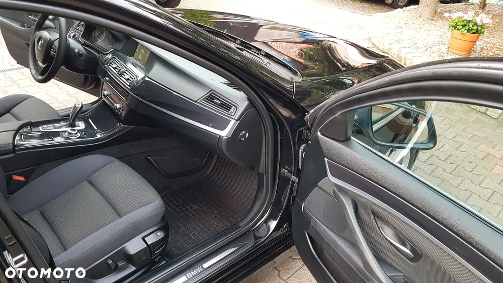 BMW Seria 5 520d Modern Line - 7