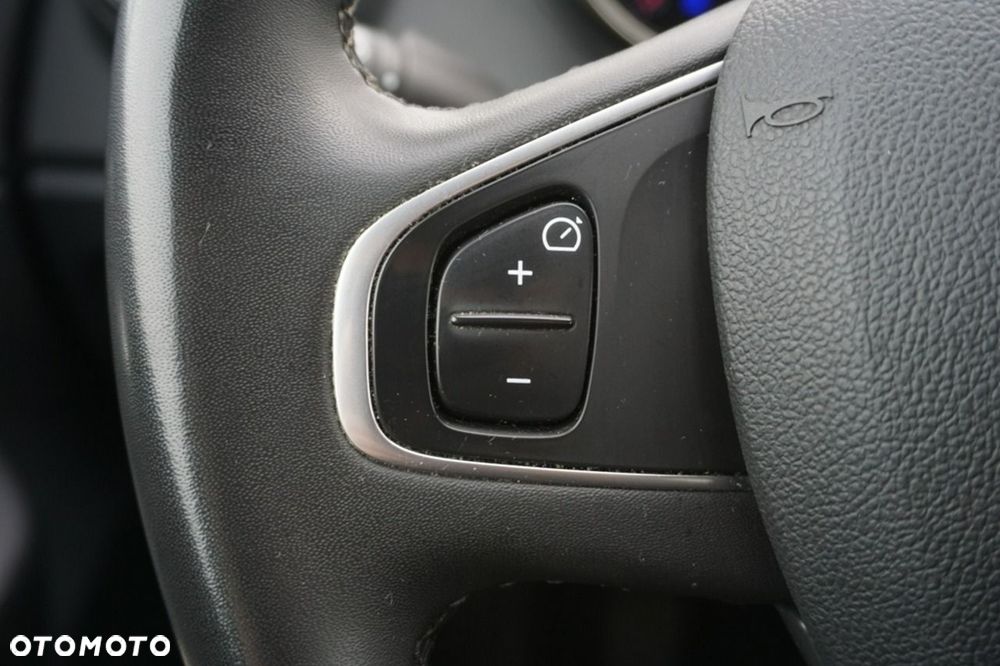 Renault Captur - 17