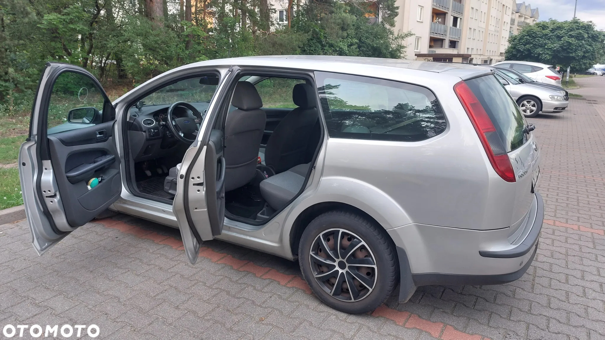 Ford Focus 1.8 TDCi Ambiente - 3