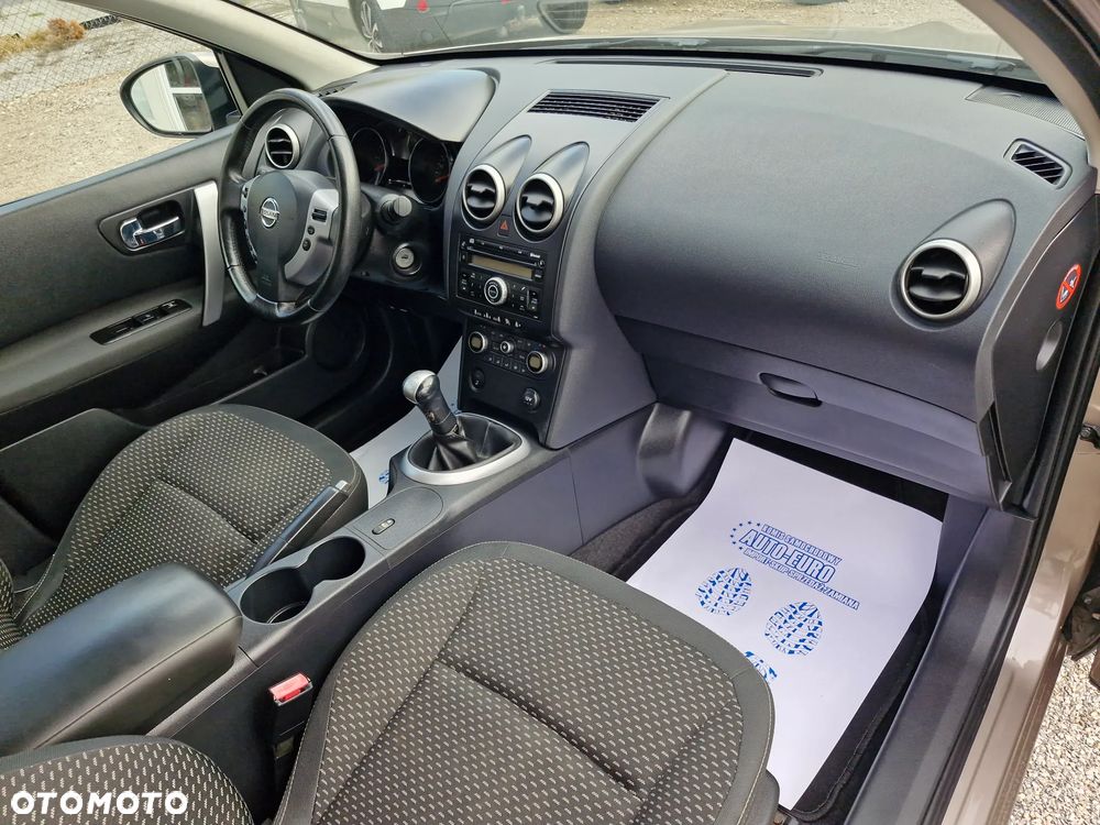 Nissan Qashqai - 24