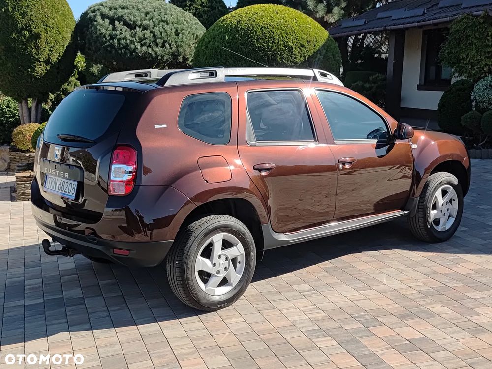 Dacia Duster SCe 115 4x2 Celebration - 8