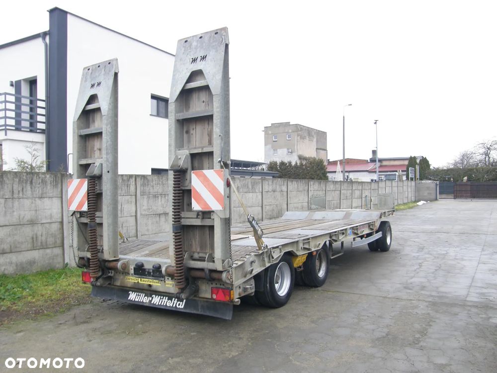 Müller-Mitteltal T3 PROFI 2011 ocynk resor 3 osiowa przyczepa niskopodwoziowa z Niemiec - 14