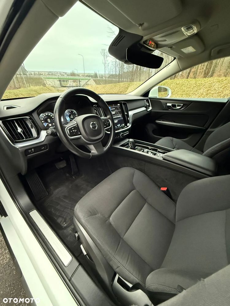 Volvo V60 B4 D Geartronic Momentum Pro - 7