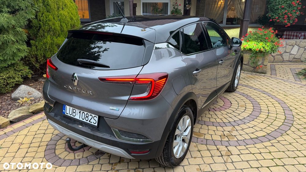 Renault Captur 1.6 E-TECH Plug-In Intens - 11