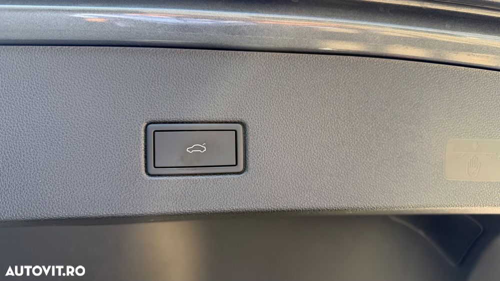 Volkswagen T-Roc 2.0 TSI 4Mot DSG Style - 20