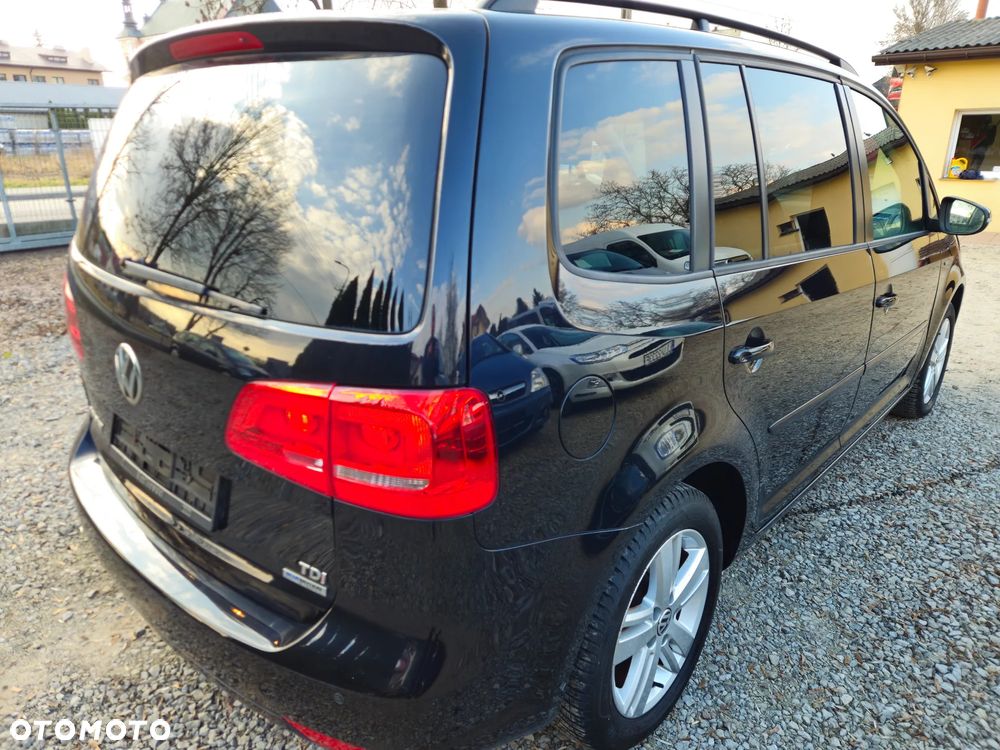 Volkswagen Touran 1.6 TDI DPF BlueMot Comfortline - 3