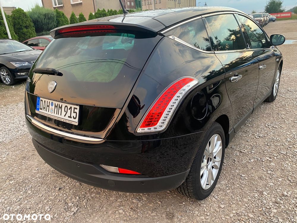 Lancia Delta 1.4 TurboJet 16v Gold - 12