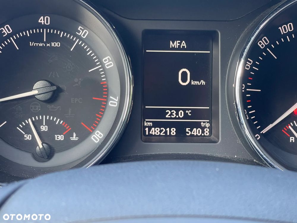 Skoda Superb 2.0 TSI DSG Exclusive - 10