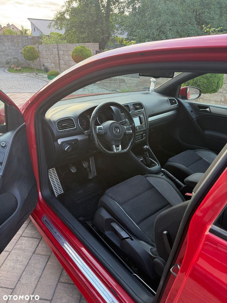 Volkswagen Golf - 5