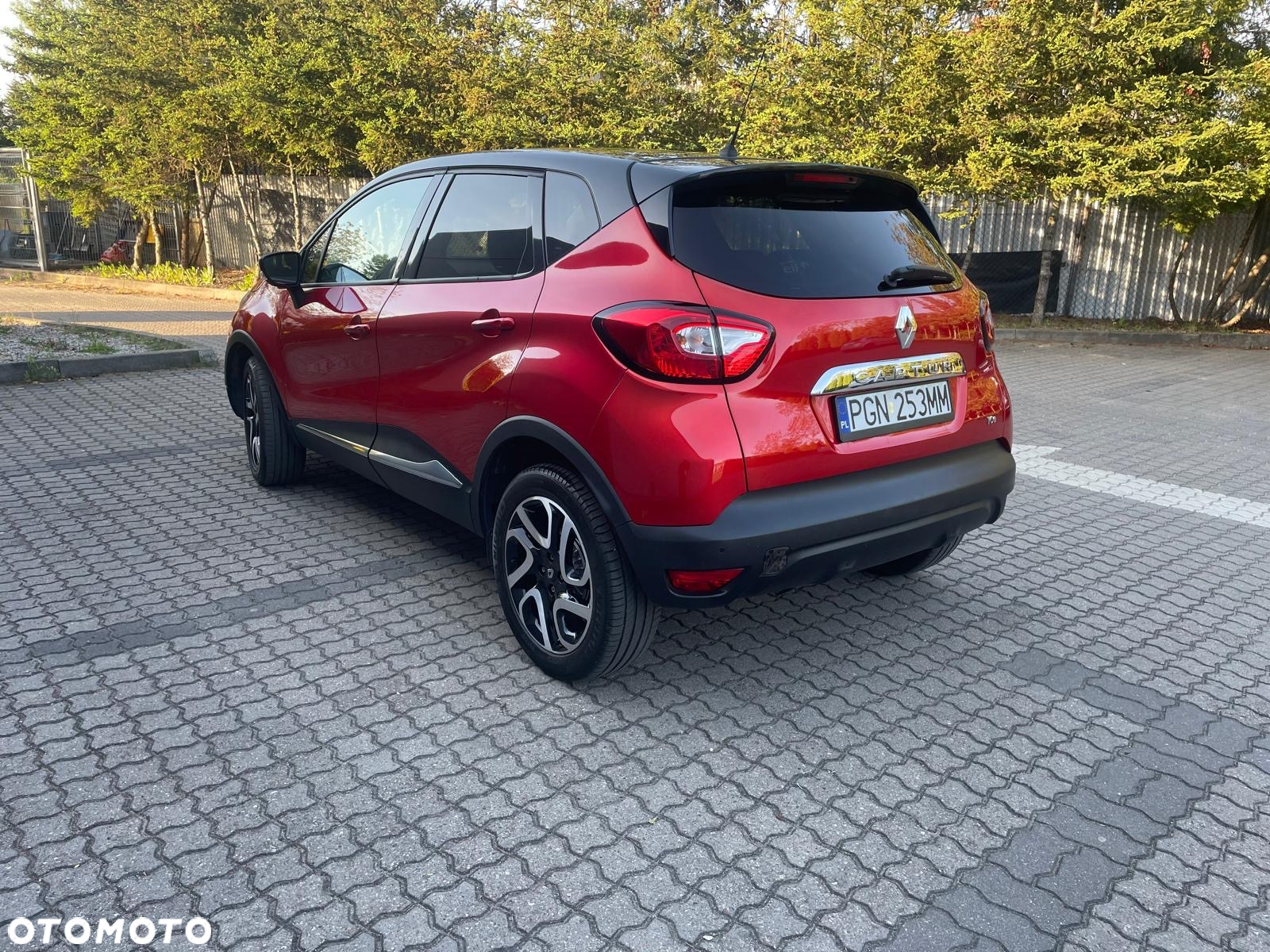 Renault Captur 1.2 Energy TCe Intens EDC - 5