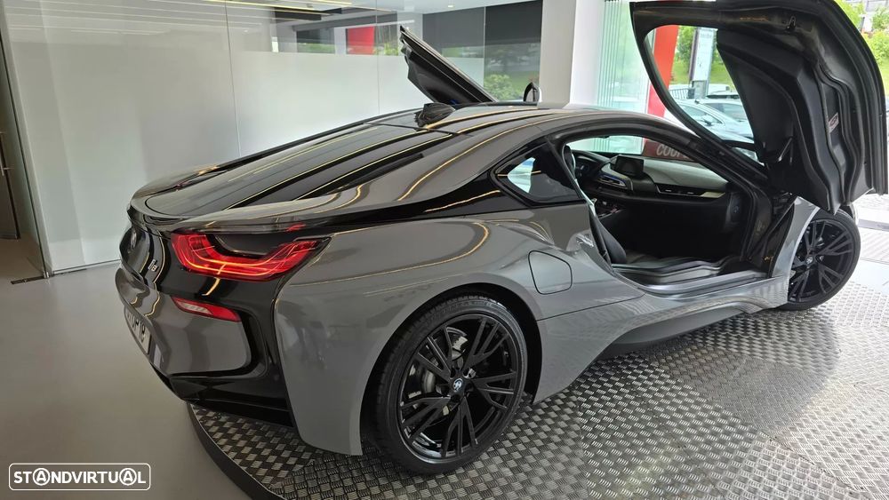 BMW i8 Standard - 24