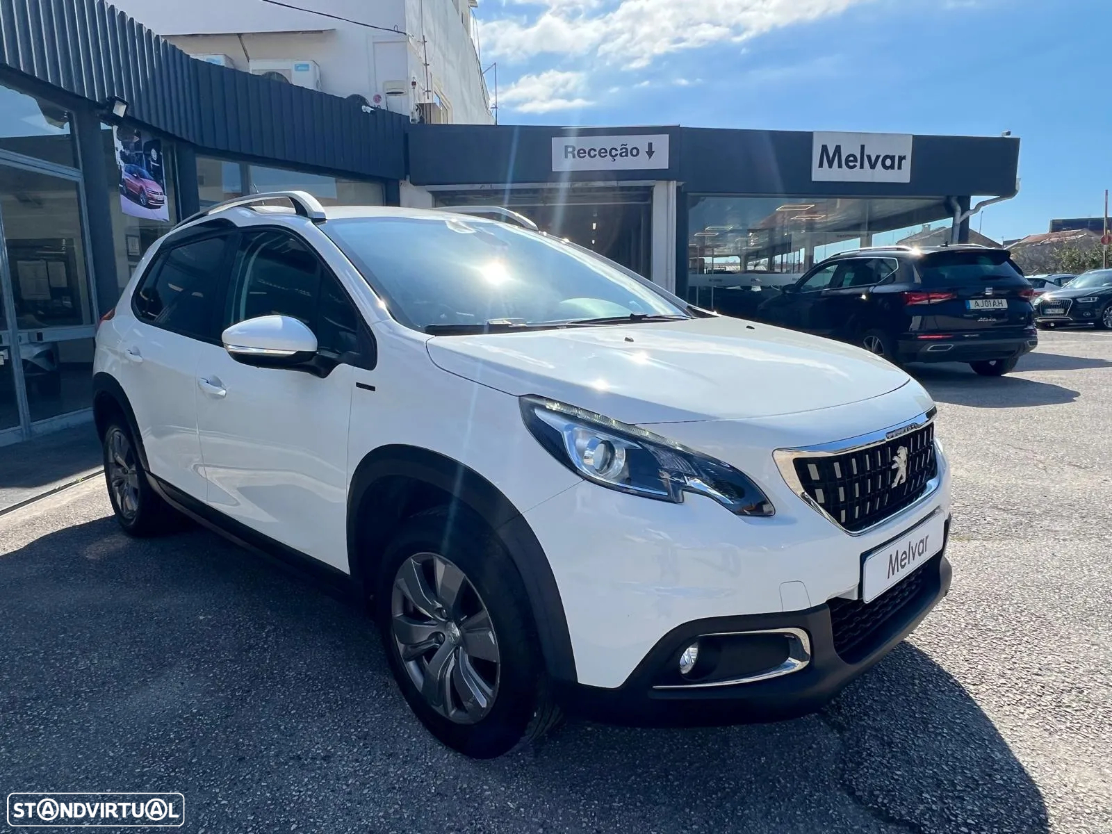 Peugeot 2008 1.2 PureTech Access - 4
