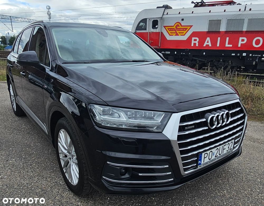 Audi Q7 - 3